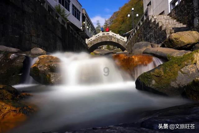 逃出诡异古宅
